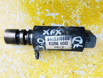 Клапан (соленоид) электромагнитный изменения фаз ГРМ 3.0i XFX ES9J4S Peugeot 607 2000-2010 9639310680 B23796 41502