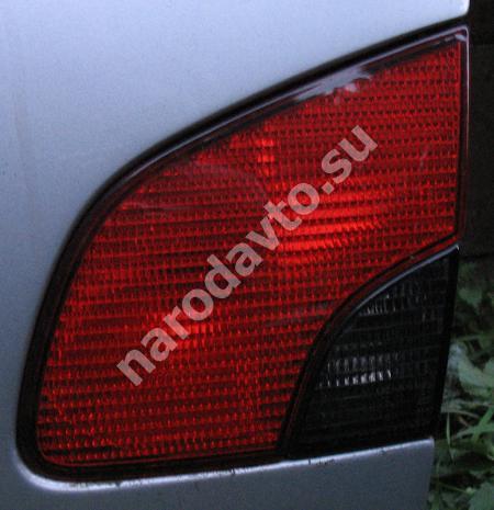 Фонарь крышки багажника внутренний правый универсал Peugeot 406 1999-2004 