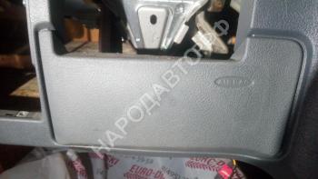 Подушка безопасности нижняя (для колен) Citroen C5 2004-2008 8216EP