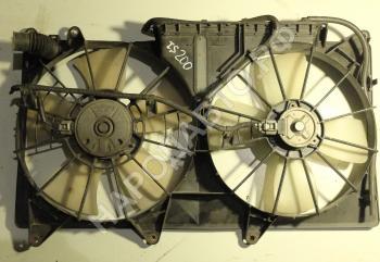 Вентилятор радиатора двигателя и кондиционера Lexus IS 200/300 1999-2005 1636370010 1636374340 1227505011